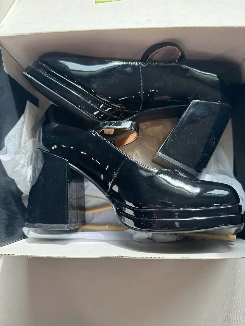 torrid Black Patent Mary Jane Block Heel Pumps